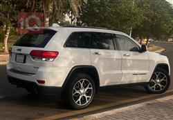 جيب جراند شيروكي